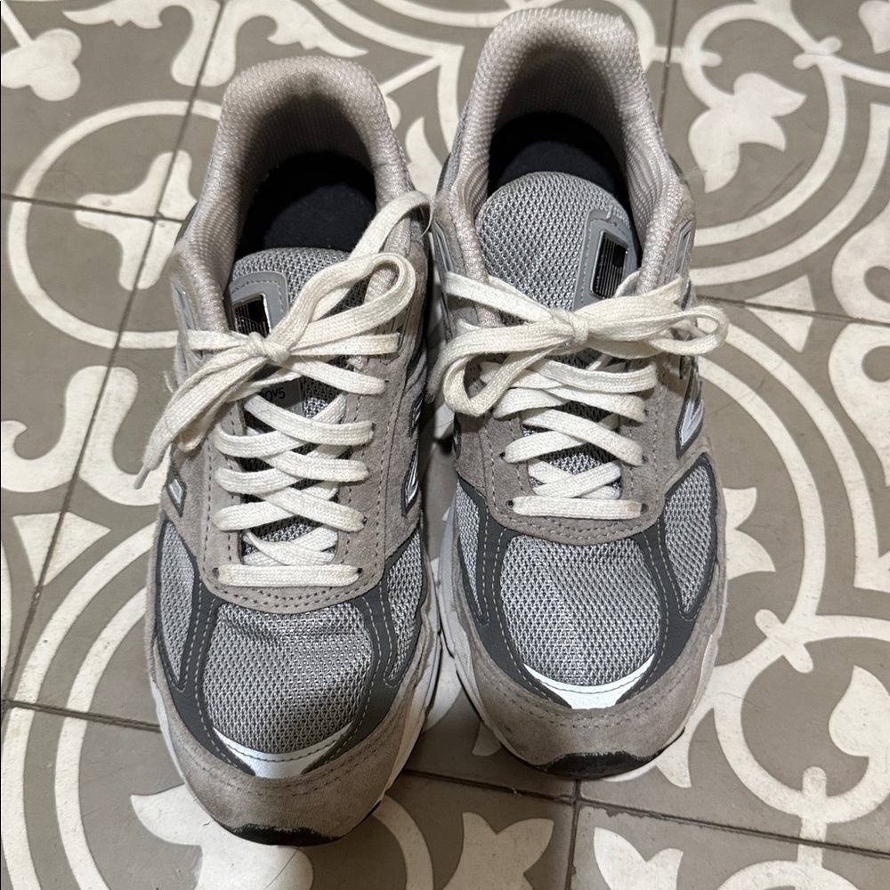 New Balance Made in USA 990v5 Sneakers Grey Castlerock 6.5 - Picture 2 of 6